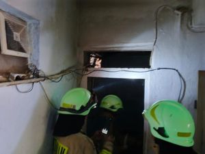 Gas Bocor Picu Kebakaran Rumah di Jakut, 3 Orang Alami Luka Bakar