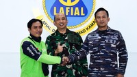 Kasus Anggota TNI AL Pukul Ojol di Jakbar gegara Urusan Klakson Berakhir Damai Kasus Anggota TNI AL Pukul Ojol di Jakbar gegara Urusan Klakson Berakhir Damai