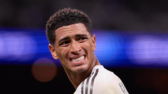 MADRID, SPAIN - 2025/10/22: Jude Bellingham of Real Madrid CF seen during the UEFA Champions League 2025/2026 first round day 3 football match between Real Madrid CF and Juventus FC at Santiago Bernabeu Stadium. Final score Real Madrid CF 1 : 0 Juventus FC. (Photo by Federico Titone/SOPA Images/LightRocket via Getty Images)