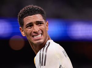 Bellingham Tepis Kritik: Bikin 15 Gol itu Bukan Bencana! Bellingham Tepis Kritik: Bikin 15 Gol itu Bukan Bencana!