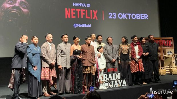 Pemain dan kreator Abadi Nan Jaya