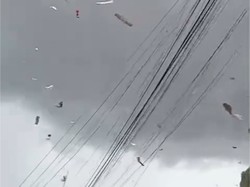 5 Keluarga Mengungsi Imbas Puting Beliung di Bojonggede Bogor 5 Keluarga Mengungsi Imbas Puting Beliung di Bojonggede Bogor