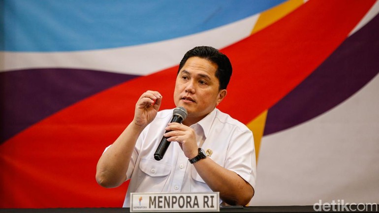 Erick Thohir menanggapi keputusan International Olympic Committee (IOC) yang meminta federasi olahraga internasional menghentikan pembahasan penyelenggaraan acara olahraga di Indonesia dan menghentikan pembicaraan terkait pencalonan Indonesia sebagai tuan rumah Olimpiade.