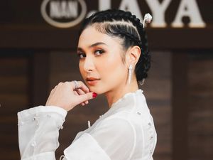 Cantik Versi Mikha Tambayong