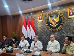 Sultan HB X Sebut Proyek Sulap Sampah Jadi Listrik Tak Ganggu Pemulung