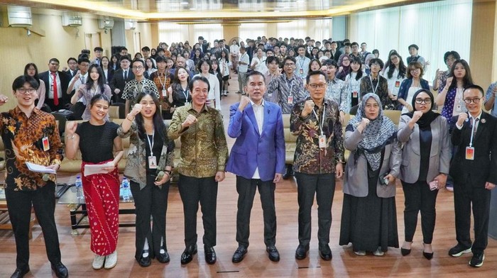 Serunya Jadi Diplomat Muda, Gen Z Asah Kemampuan di PemudaMUN 2025!