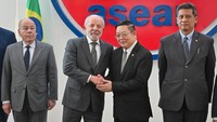 Perkuat Kerja Sama, Presiden Brasil Sambangi Markas ASEAN di Jakarta Perkuat Kerja Sama, Presiden Brasil Sambangi Markas ASEAN di Jakarta