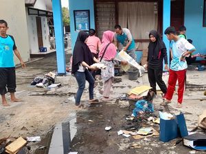 Ruangan di SLB Ngawis Gunungkidul Terbakar, Diduga gegara Murid Main Korek Api Ruangan di SLB Ngawis Gunungkidul Terbakar, Diduga gegara Murid Main Korek Api
