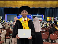 Baru Berusia 25 Tahun, Rizky Aflaha Raih Gelar Doktor Termuda UGM