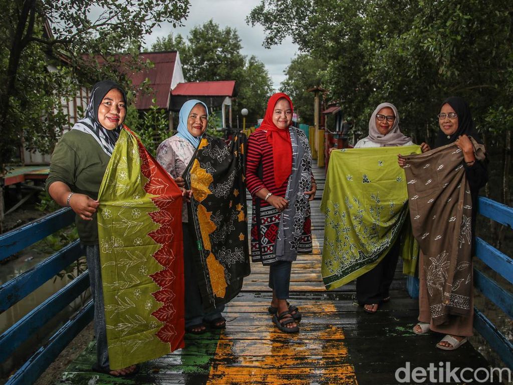 Dari Bakau Jadi Batik, Inovasi Hijau Warga Pantai Sejarah Dari Bakau Jadi Batik, Inovasi Hijau Warga Pantai Sejarah