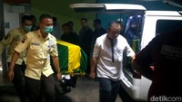 4 Jenazah Korban Laka Maut Bus Oleng Tol Pemalang Diberangkatkan ke Semarang