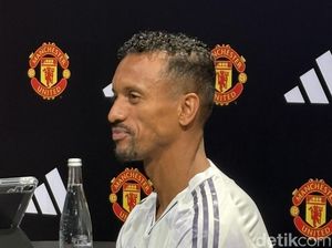 Nani: MU Butuh Waktu untuk Berjaya Lagi