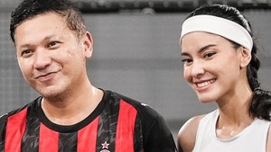 Medina Dina soal Gading Marten: Teman Main Padel Medina Dina soal Gading Marten: Teman Main Padel