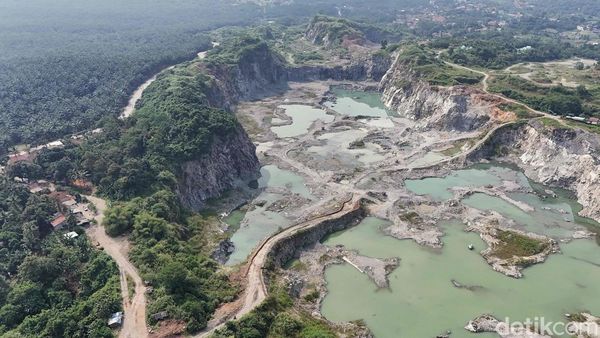 Parung Panjang Tanpa Tambang: Luka Ekonomi, Obat Lingkungan