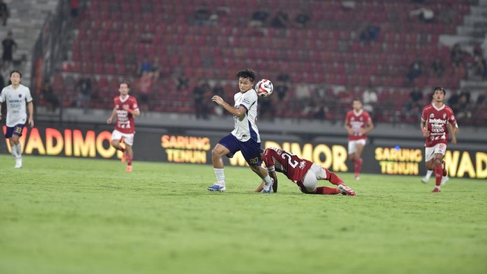 Persita, Bali United, Sabtu (25/10/2025)
