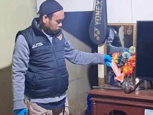Sadis! Pria di Jaksel Pukul Kepala Abang Ipar Pakai Palu hingga Tewas Sadis! Pria di Jaksel Pukul Kepala Abang Ipar Pakai Palu hingga Tewas
