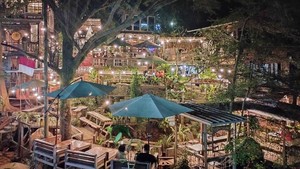 Hidden Gem Dekat Stasiun Jurangmangu, Ada Kafe Artistik Rummah GoA Hidden Gem Dekat Stasiun Jurangmangu, Ada Kafe Artistik Rummah GoA