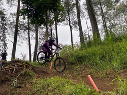 Kota Batu Jadi Ajang Penentuan Juara Umum Indonesia Downhill 2025 Kota Batu Jadi Ajang Penentuan Juara Umum Indonesia Downhill 2025