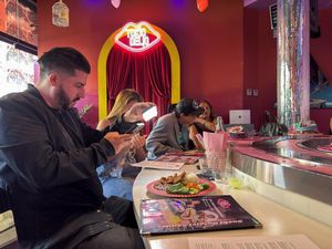 Kafe Tokiodelic Hadirkan Sensasi Kawaii Tokyo di Tengah Gemerlap New York Kafe Tokiodelic Hadirkan Sensasi Kawaii Tokyo di Tengah Gemerlap New York