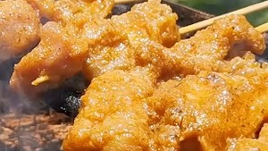 10 Kuliner Ekstrem Tradisional asal Bali, Berbahan Darah hingga Ular