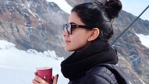 Medina Dina, Teman Main Padel Gading Marten yang Hobi Kulineran