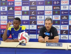 Keok dari Borneo FC, Pelatih Arema Alasan Wasit