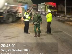 Pemotor Tertabrak Truk di Muba, 1 Pelajar Tewas Pemotor Tertabrak Truk di Muba, 1 Pelajar Tewas