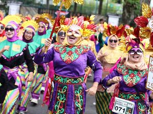 Potret Unik dan Meriahnya HUT Pontianak ke-254 Potret Unik dan Meriahnya HUT Pontianak ke-254