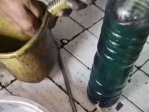 Misteri Puluhan Motor di Tuban-Bojonegoro Mogok Diduga BBM Oplosan Misteri Puluhan Motor di Tuban-Bojonegoro Mogok Diduga BBM Oplosan