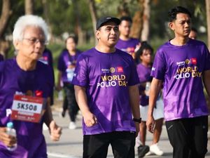 Cegah Polio, Wagub Jateng Minta Vaksinasi & Imunisasi Diintensifkan Cegah Polio, Wagub Jateng Minta Vaksinasi & Imunisasi Diintensifkan