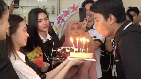 Cie... Aliando Ultah ke-29 Dapat Surprise dari Richelle Skornicki