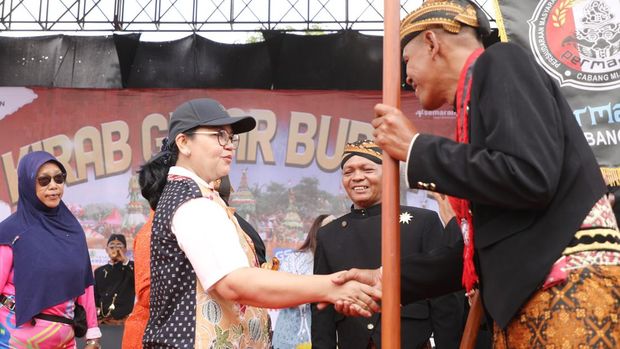 BNR (6/15) - PEMKOT SEMARANG - OCT 25 BNR (6/15) - PEMKOT SEMARANG - OCT 25