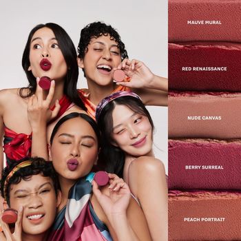 From This Island Illipe Blurring Butter Pot hadir dalam pilihan lima warna yang memesona.