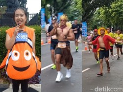 Semarak Kostum Unik di Jakarta Running Festival, Ikan Nemo hingga Gatotkalcer