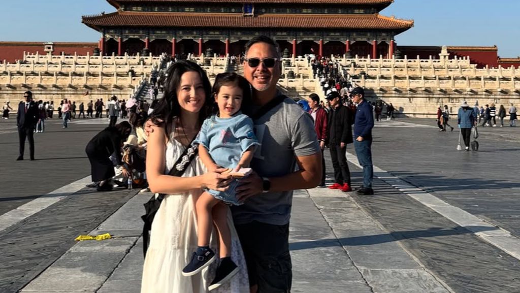 8 Foto Julie Estelle Liburan ke China, Paras Cantik Putrinya Curi Atensi 8 Foto Julie Estelle Liburan ke China, Paras Cantik Putrinya Curi Atensi