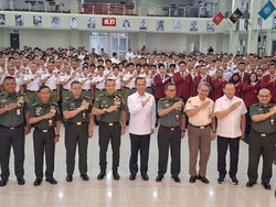 Mentrans Sebut Arah Transmigrasi Saat Ini Tingkatkan Pertumbuhan Ekonomi Mentrans Sebut Arah Transmigrasi Saat Ini Tingkatkan Pertumbuhan Ekonomi