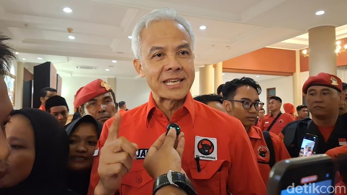 Kader PDIP yang Dipecat beberkan Hubungan Jokowi-Mega, Ganjar beri penjelasan resmi