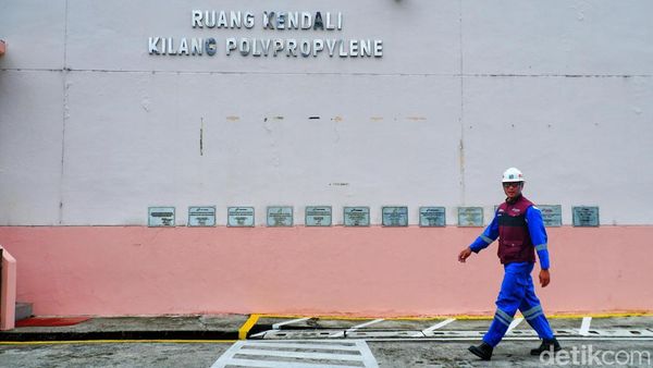 Melihat Kilang Pertamina Plaju yang Mampu Produksi Polytam 6,1 Ton per Jam