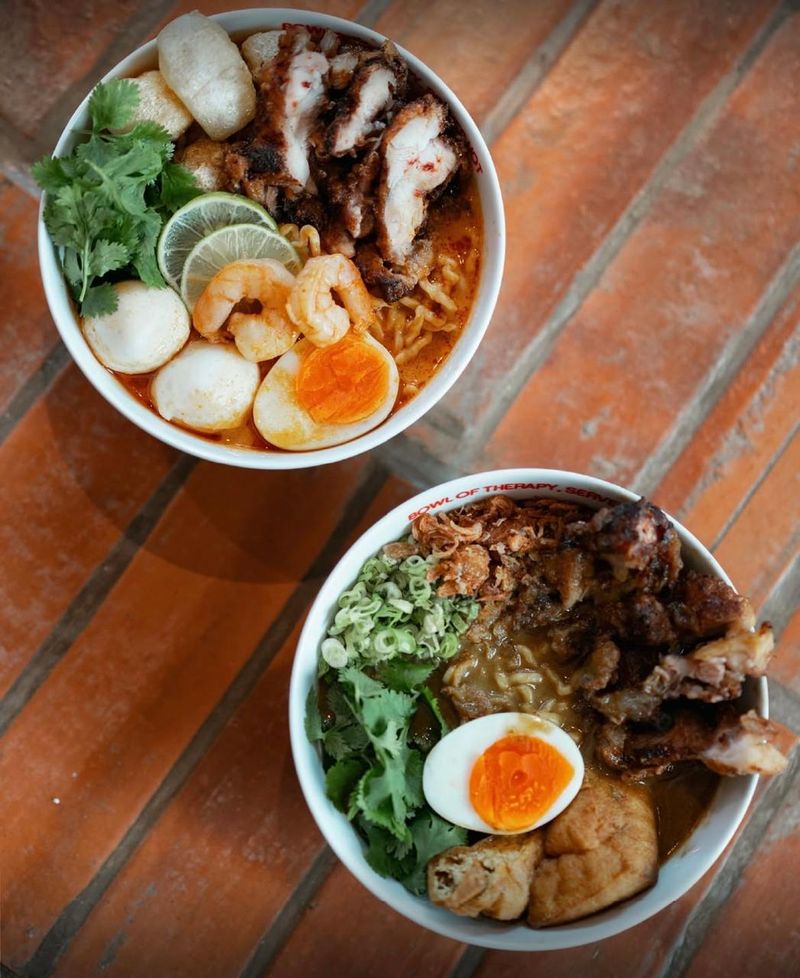 Makan siang di Jakarta Pusat