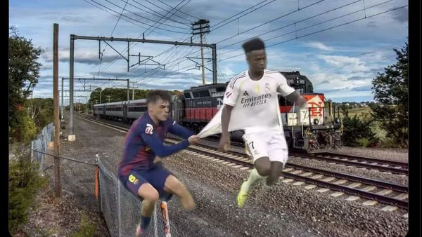 Meme-meme Kocak El Clasico: Aksi Pedri yang Minati Jersey Vini