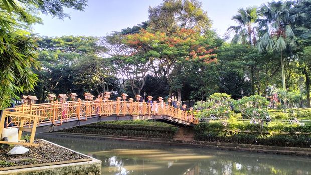 Taman Menteng Bintaro Oasis Hijau Di Tengah Kota Tangsel