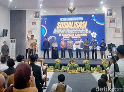 Menteri Ara Minta Pemutihan Pinjol Agar Rakyat Bisa Akses Kredit Rumah Menteri Ara Minta Pemutihan Pinjol Agar Rakyat Bisa Akses Kredit Rumah