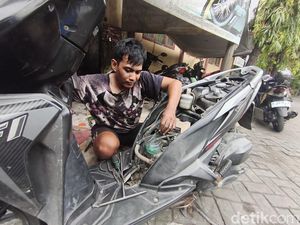 Banyak Motor Brebet di Sidoarjo, Bengkel: Bau BBM Kayak Pepaya Busuk Banyak Motor Brebet di Sidoarjo, Bengkel: Bau BBM Kayak Pepaya Busuk