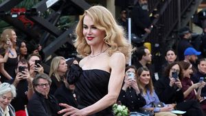 Foto Nicole Kidman Setelah Cerai, Bergaya Glamor Old Hollywood di Vogue World