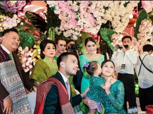 Foto Syukuran Baptisan Kyarra Anak Jessica Mila, Mewah Bak Resepsi Pernikahan Foto Syukuran Baptisan Kyarra Anak Jessica Mila, Mewah Bak Resepsi Pernikahan