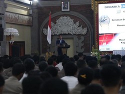 Irwasum Polri Berikan Arahan untuk Jajaran Polda Bali Irwasum Polri Berikan Arahan untuk Jajaran Polda Bali