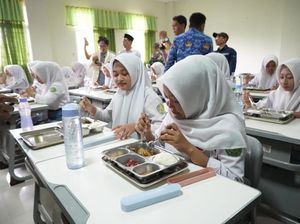 Dukung Program Makan Bergizi Gratis, Bupati Jepara Resmikan SPPG di Keling