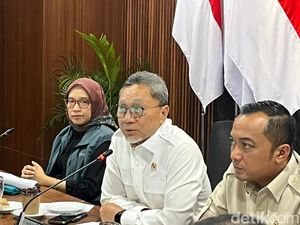 Prabowo Bentuk Tim Koordinasi MBG, Zulhas Jadi Ketua Prabowo Bentuk Tim Koordinasi MBG, Zulhas Jadi Ketua