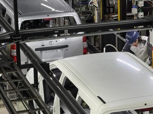 Jangan Kaget Kalau Mobil Toyota-Subaru Lahir di Pabrik Daihatsu Jangan Kaget Kalau Mobil Toyota-Subaru Lahir di Pabrik Daihatsu