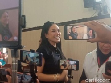 Nikita Mirzani Terancam Gagal Pembuktian di Sidang Lawan Reza Gladys